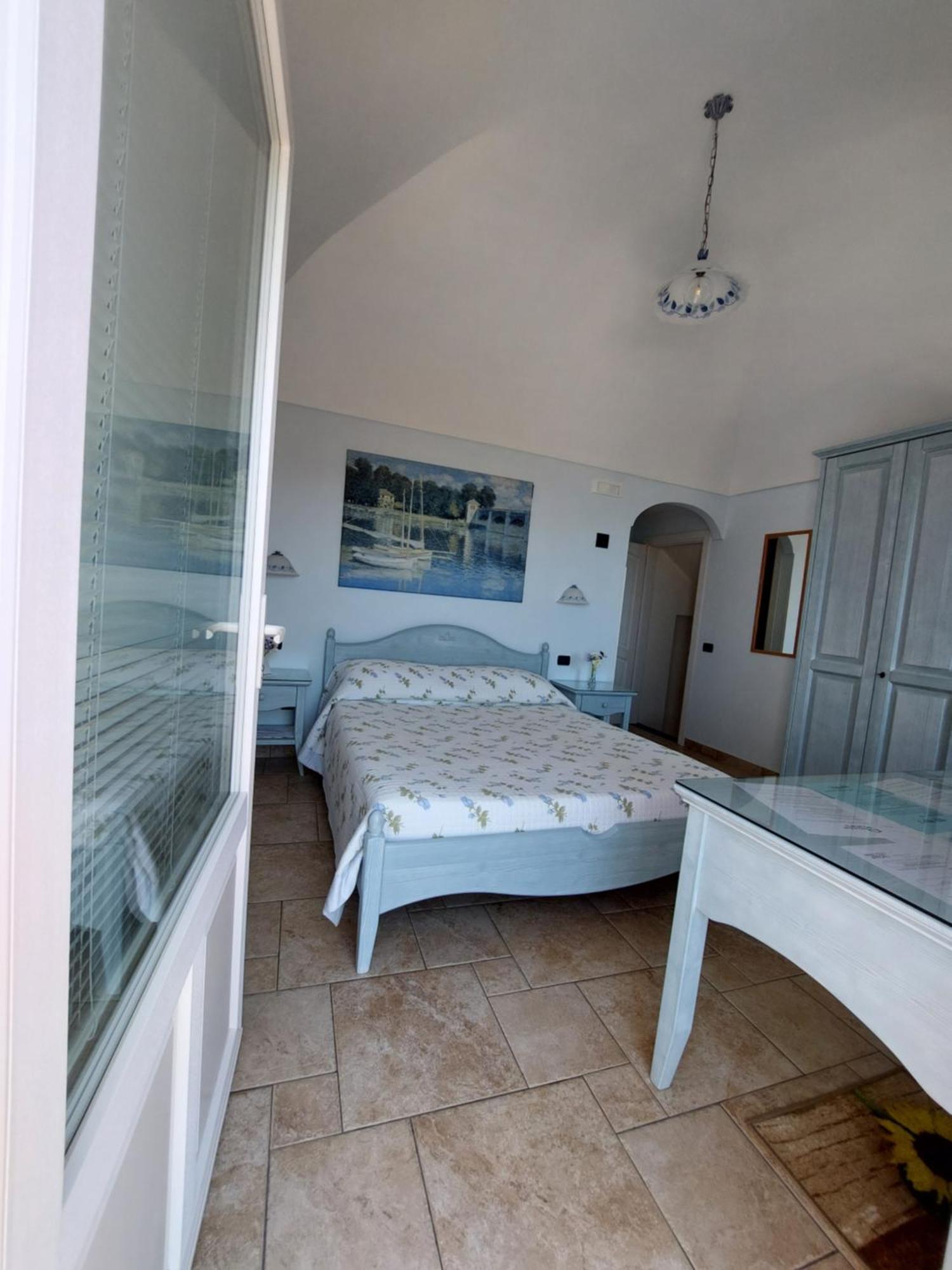 Chez Chantal Bed & Breakfast Meta Dış mekan fotoğraf